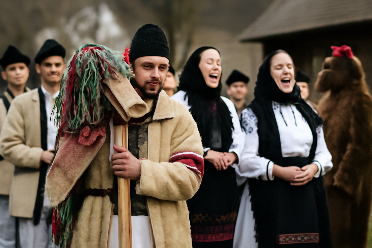 Spectacol tradițional de excepție Crăciunul de pe Fisculaș la Șurdești, pe 7 decembrie